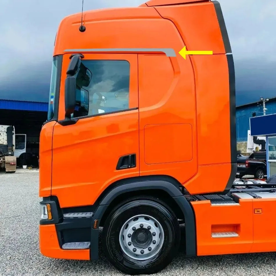 Moldura Farol Auxiliar Inox Scania NTG Para-choque