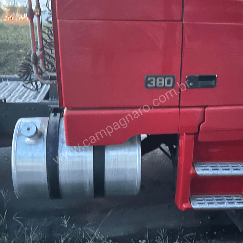 Tanque Combustível Alumínio 300L Volvo NH EDC Fabbof