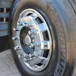 Tampa Cubo Dianteiro Mercedes Axor 1620 ABS Cromado