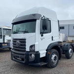 Tampa Estribo VW Constellation Cabine Alta c/ Reforço 1 Degrau