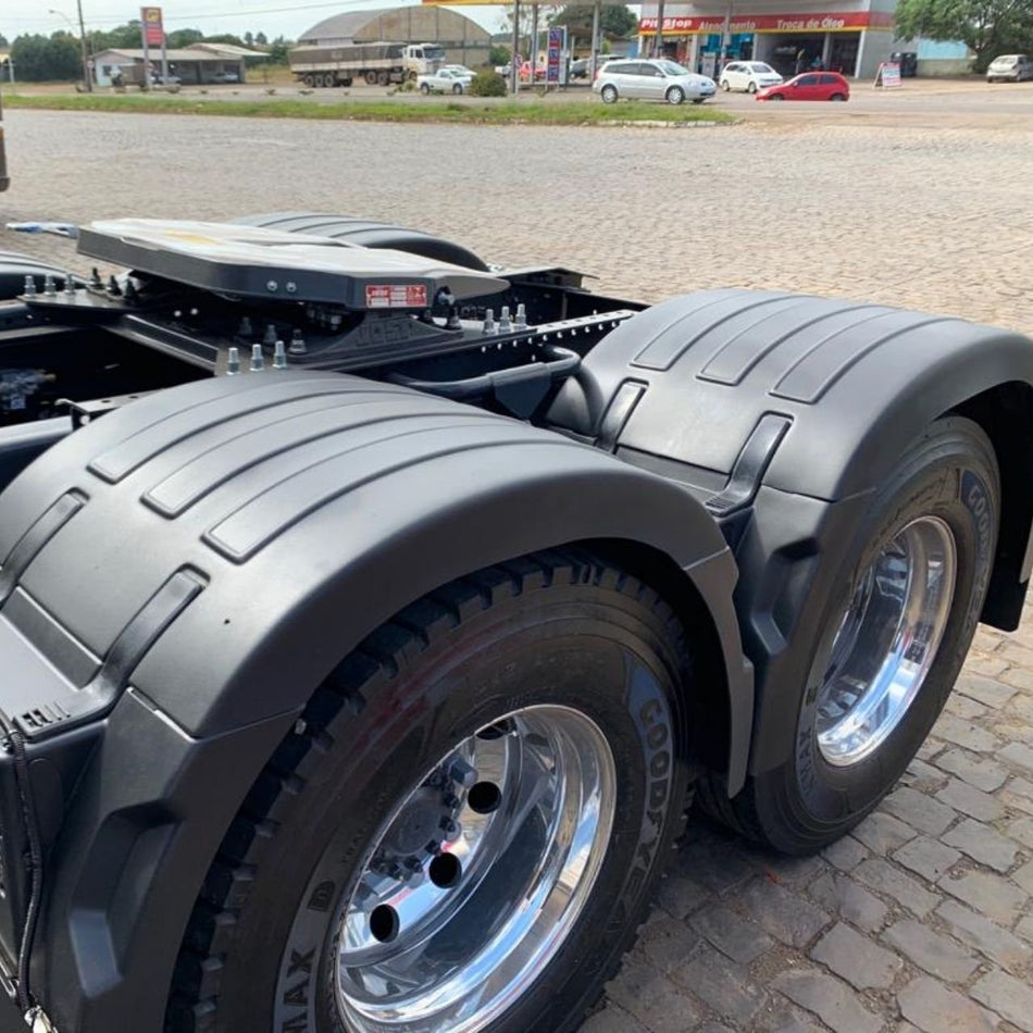 Presilha Borracha Para-lama Volvo FH 2015+ Cepam