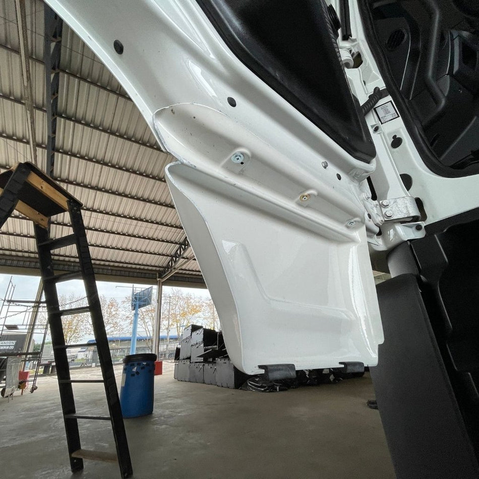 Tampa Estribo Iveco Tector Cursor 2021 2022 Par