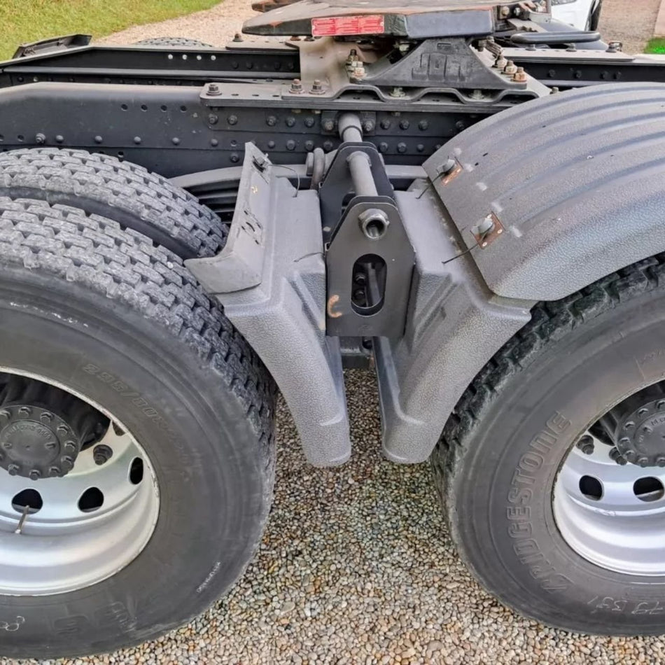 Suporte Paralama Central VW Meteor Man TGX Boff