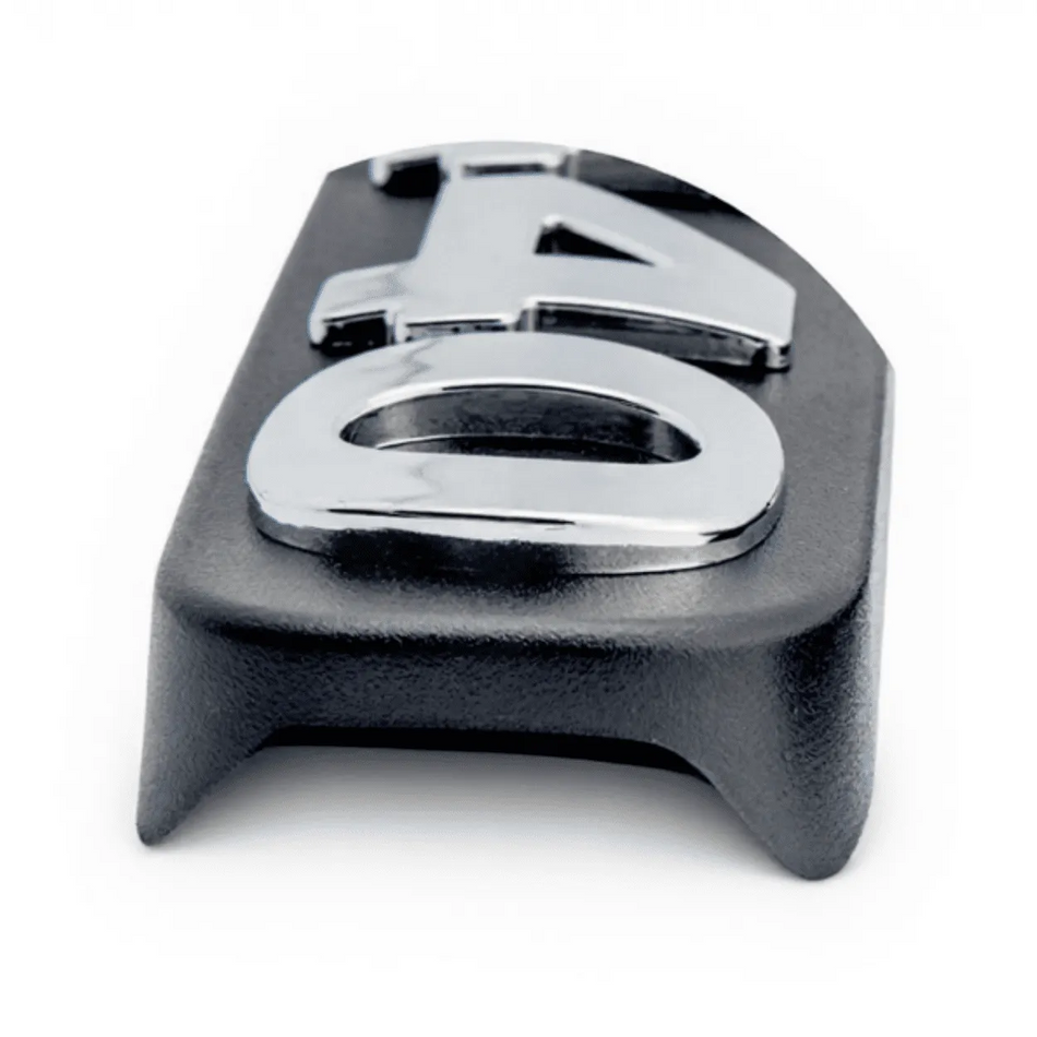 Emblema R440 Scania Série 5 Pintado e Cromado