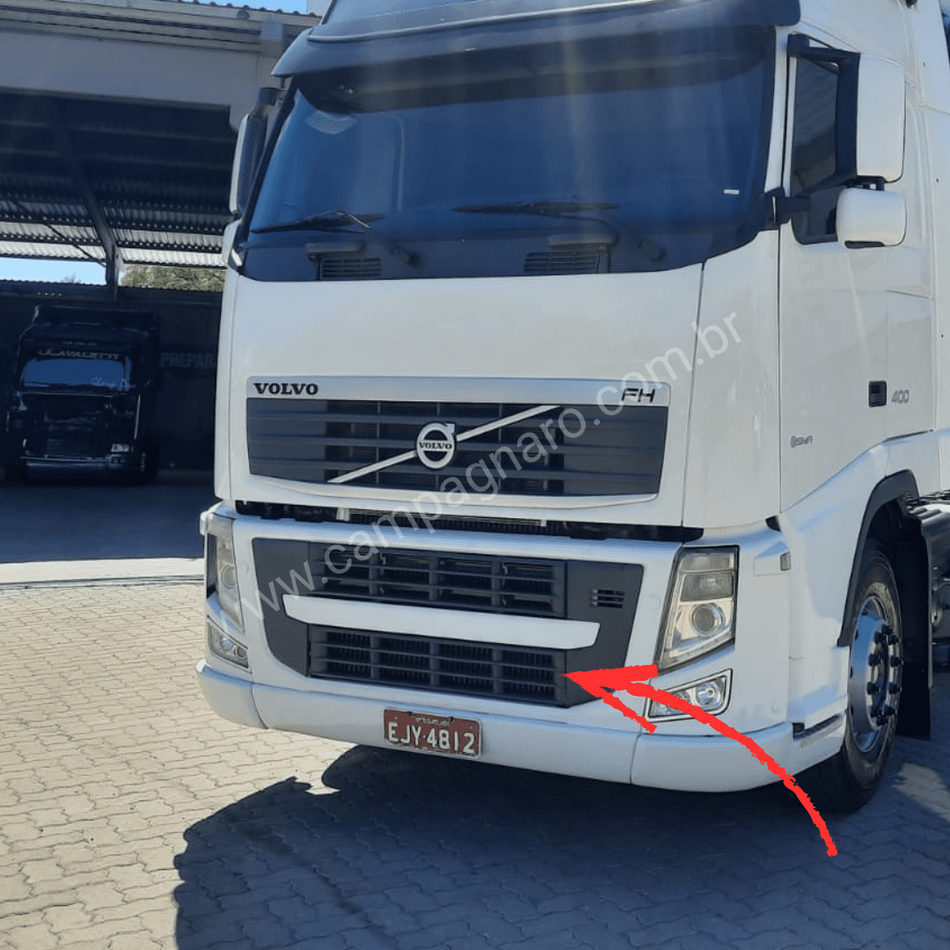 Grade Central Inferior Volvo FH 2004 a 2014 Acabamento