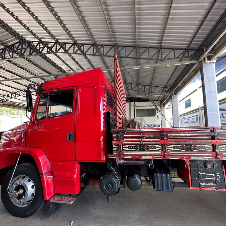 Calha Chuva Mercedes HPN 1418 1618 1620 1635 709 Atron Par