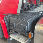 Presilha Tampa Caixa Bateria Scania NTG 2019+