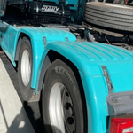 Centro Paralama Tripartido Scania NTG Reto BL Fibras