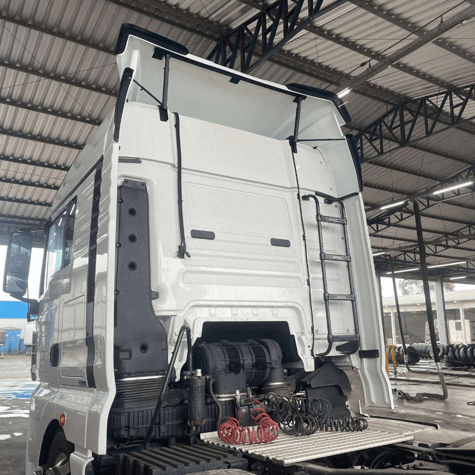Defletor de Ar MAN TGX VW Meteor Cabine Alta Branco