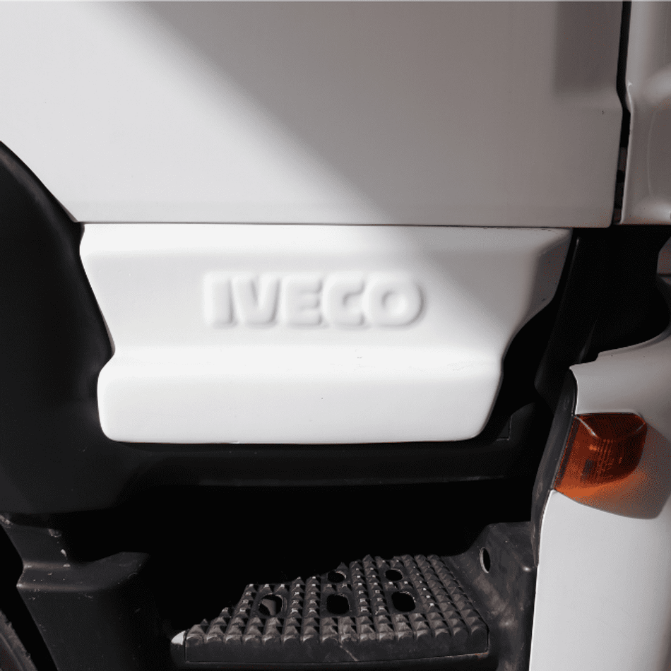 Tampa Estribo Iveco Stralis Polímero Branco Par